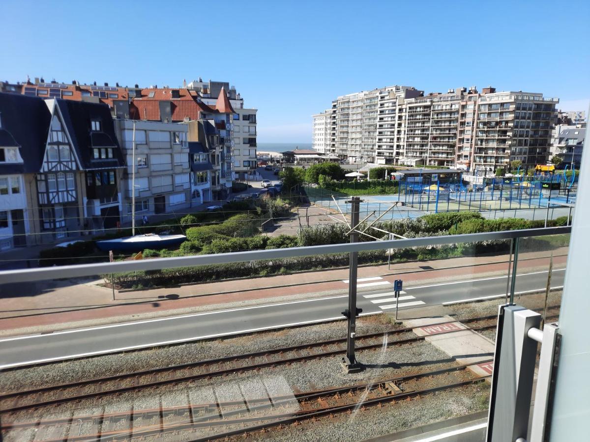Beachstudio Westende With Sea View Middelkerke Dış mekan fotoğraf