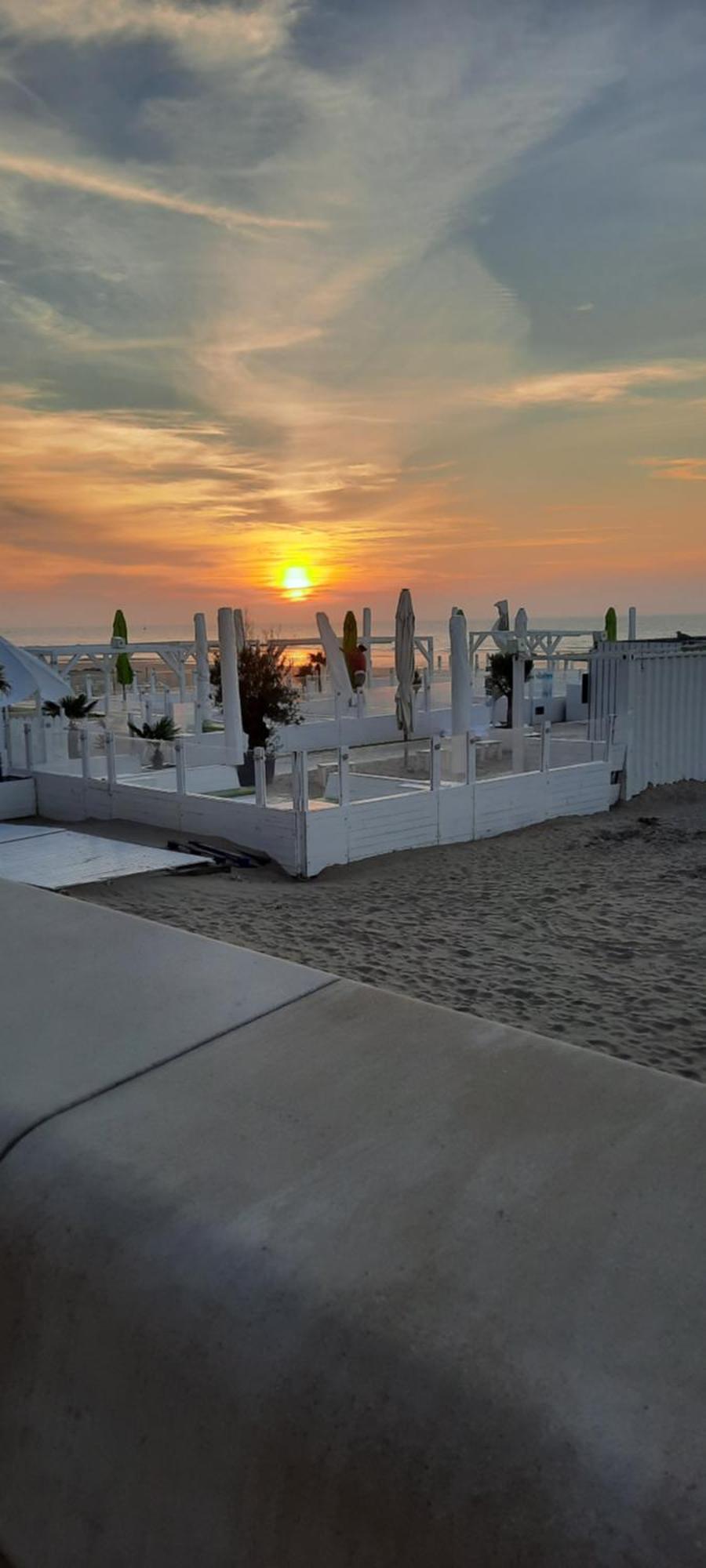 Beachstudio Westende With Sea View Middelkerke Dış mekan fotoğraf