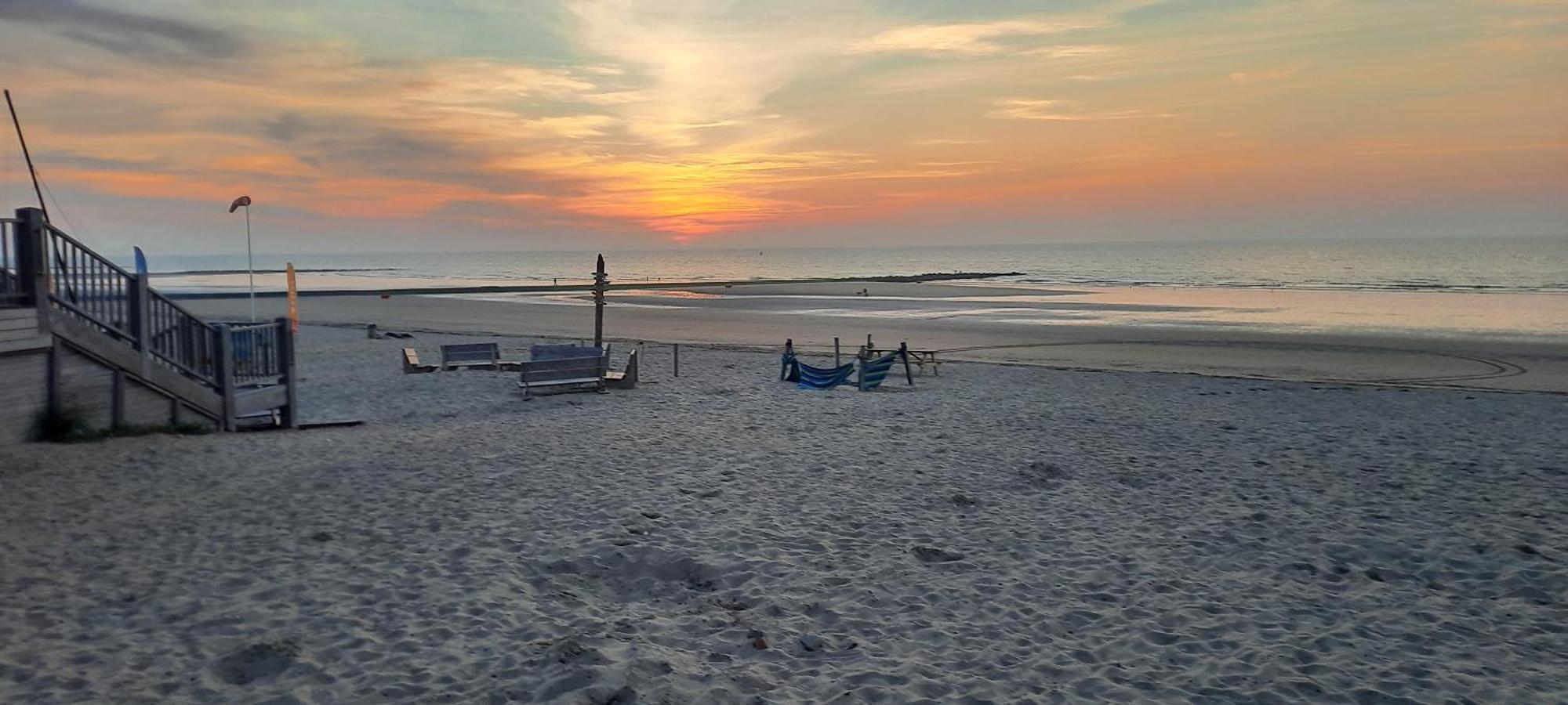 Beachstudio Westende With Sea View Middelkerke Dış mekan fotoğraf