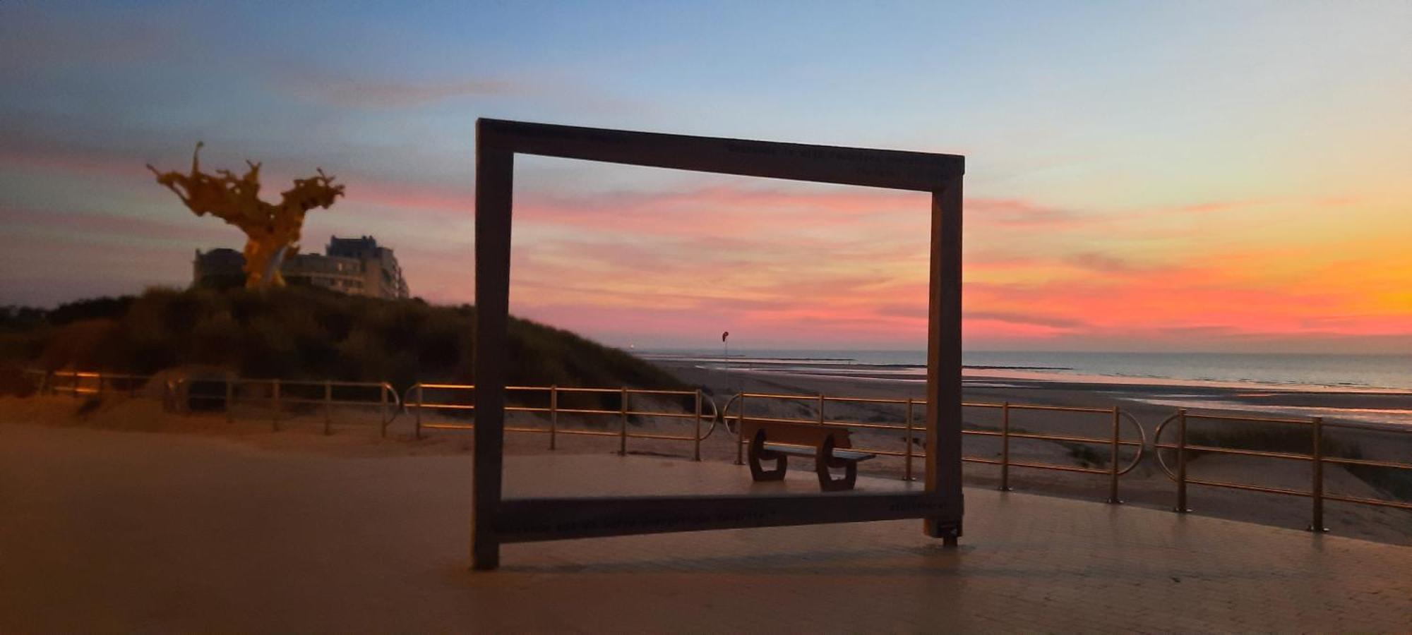 Beachstudio Westende With Sea View Middelkerke Dış mekan fotoğraf